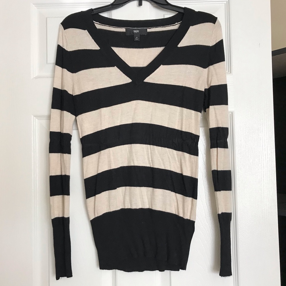 V Neck Sweater